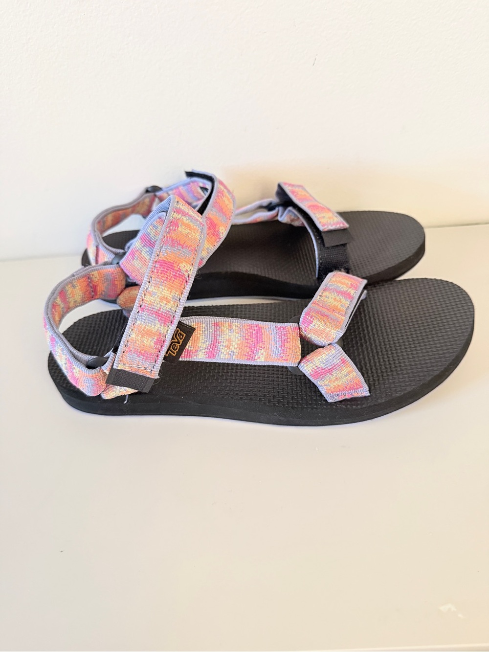 Teva Original Universal Pastel Multi Sport Sandals. Sz 7 - Picture 3 of 7